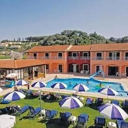 Koursaros Hotell *